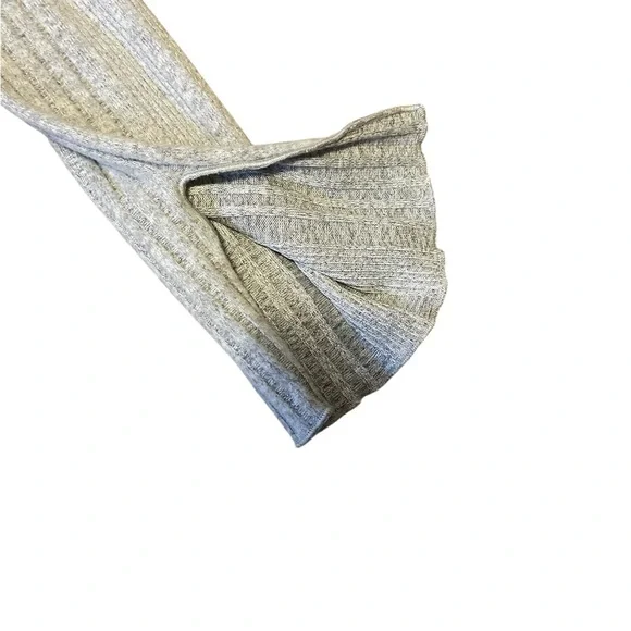 Unbranded Off-Shoulder Gray Button Front Casual Soft Shirt - Picture 2 of 6